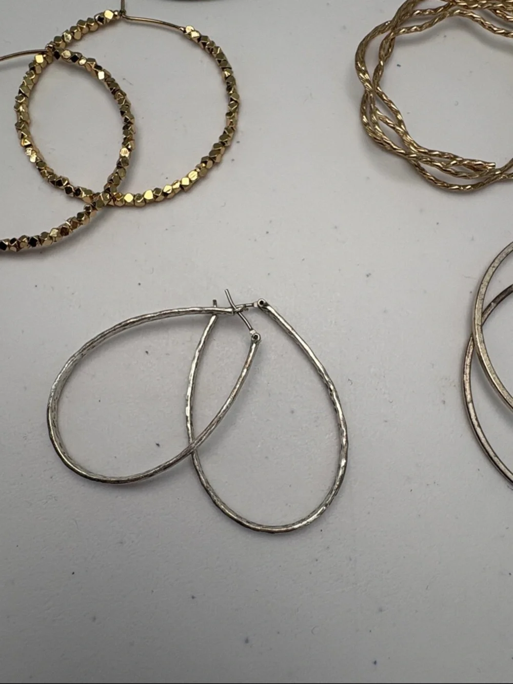 🐯 Mixed Metal Hoop Earring bundle - Gold & Silver Hoops